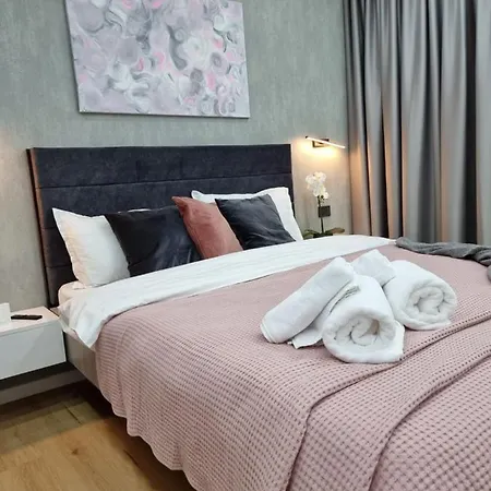 Apartment Casa Chiper - Etaj 1 Brasov